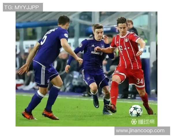 哈维西蒙斯的崛起之路:从青训天才到足球新星的精彩旅程 哈维西蒙斯的崛起之路:从青训天才到足球新星的精彩旅程